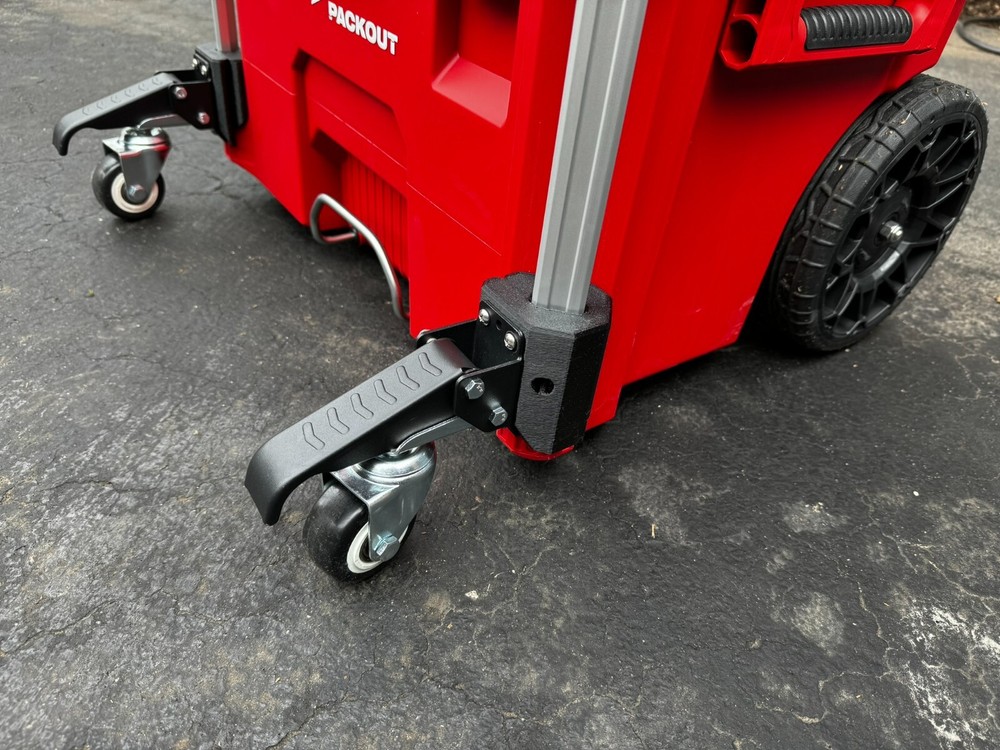 Milwaukee PACKOUT mobility upgrade kit (retractable casters)