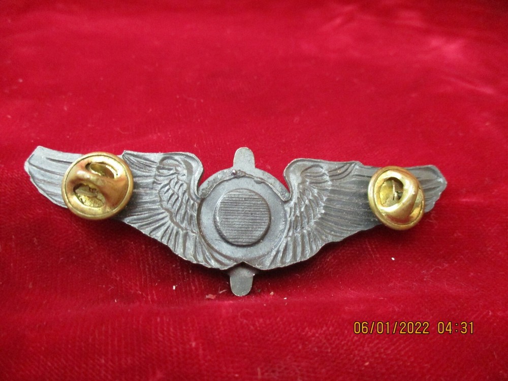 Flight Engineer Pin