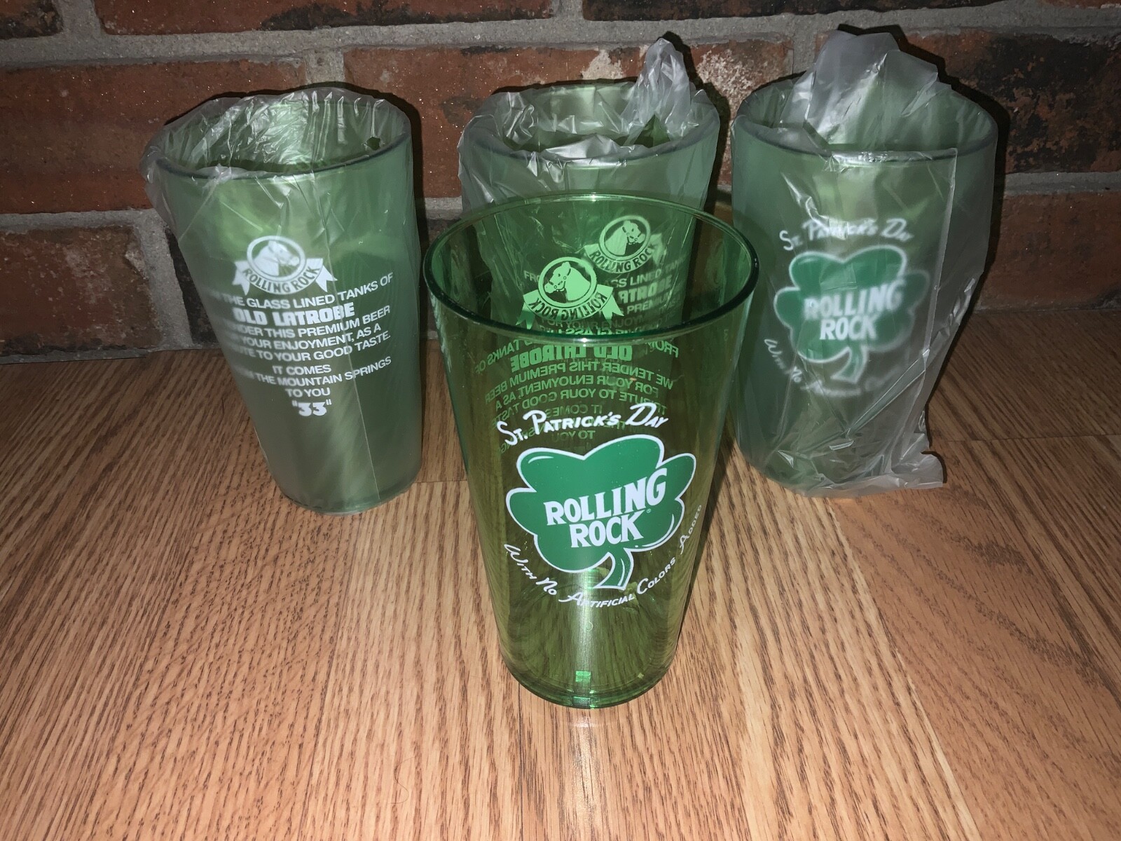 NEW Rolling Rock St. Patrick’s Day Pint Cup green Latrobe Shamrock logo set of 4
