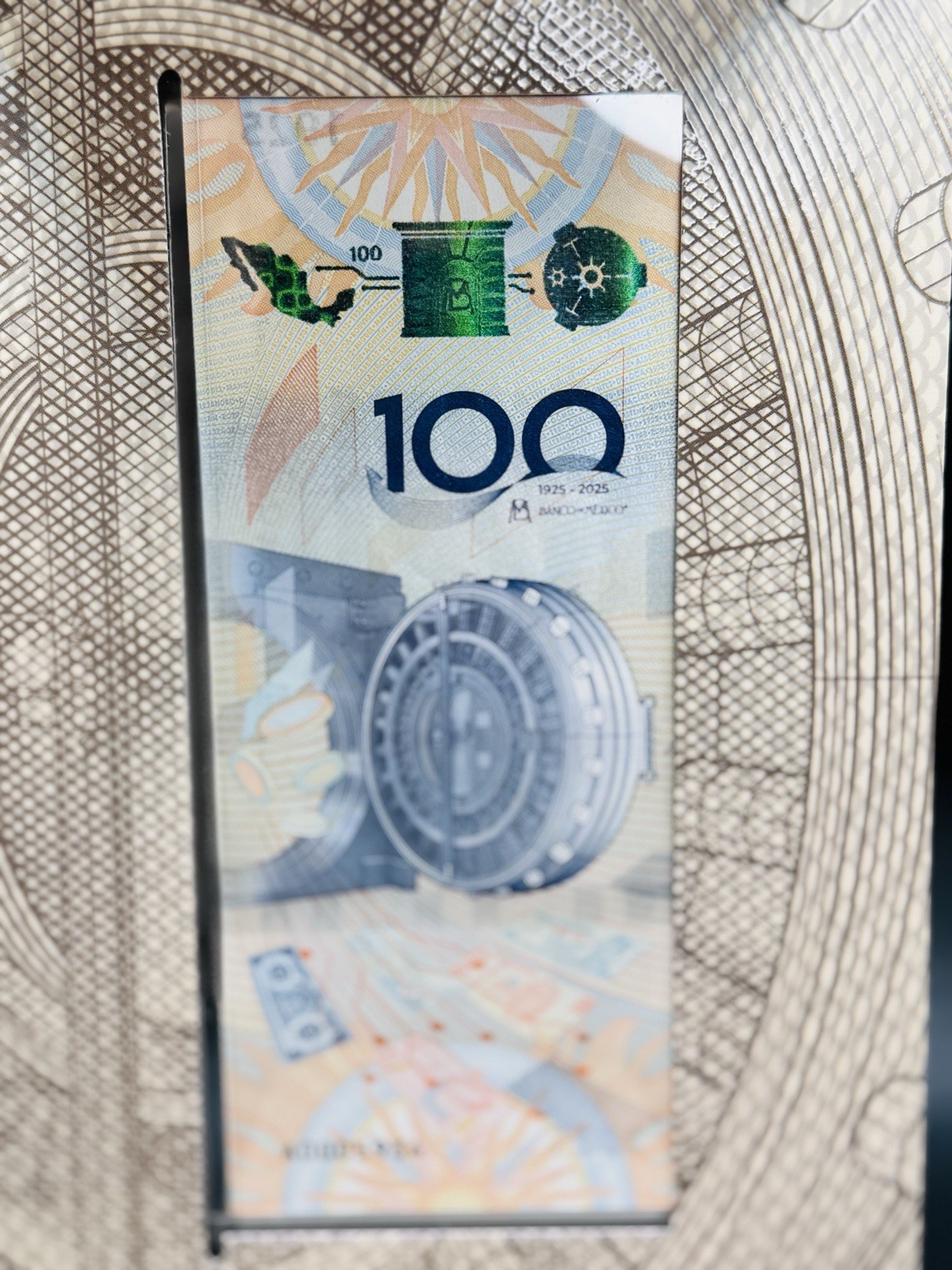 Billete SPECIMEN del 100 Aniversario del Banco de México.