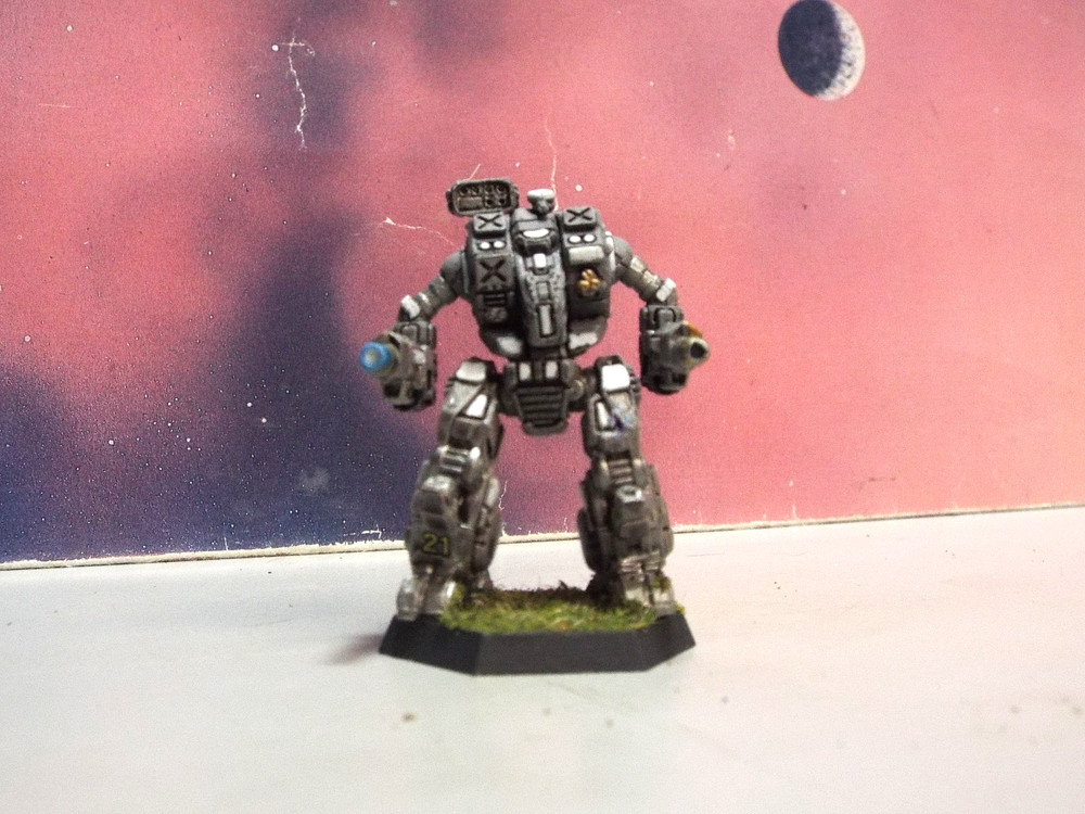 BATTLETECH HELLBRINGER [CLAN SMOKE JAGUAR] (CATALYST, PLASTIC, PAINTED)