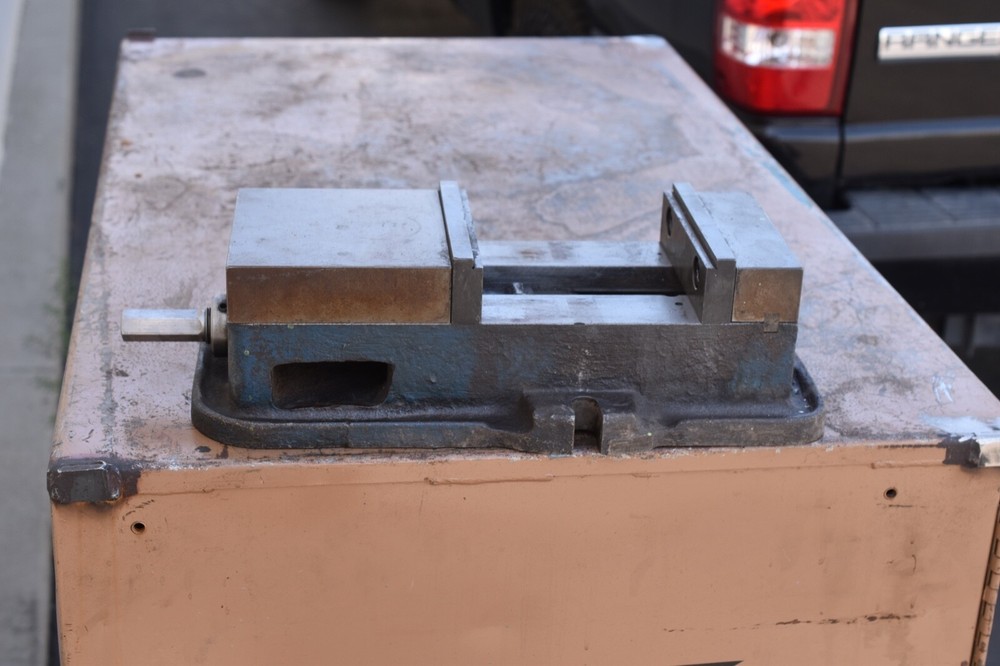 Milling machine Vise 6"