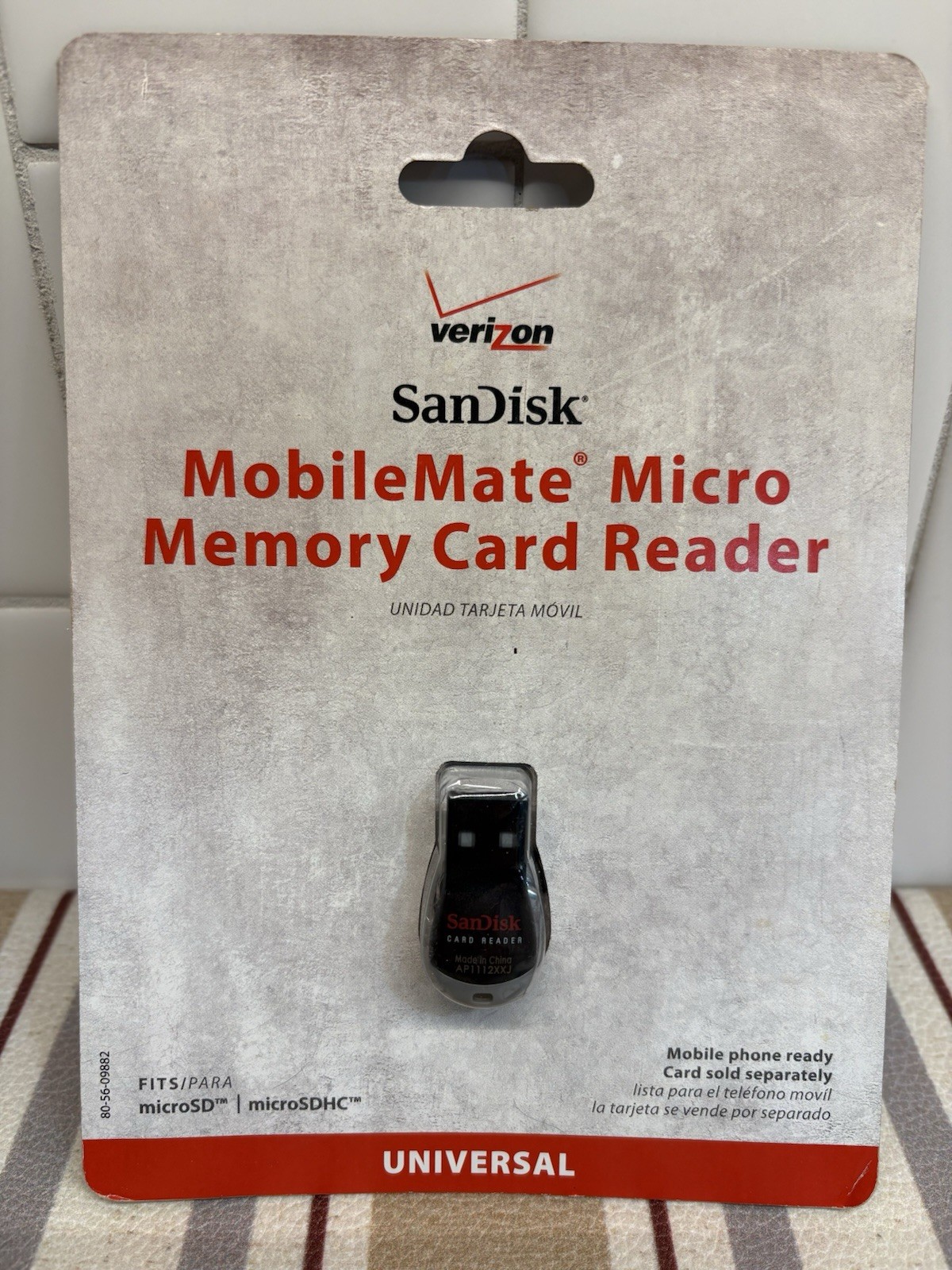 Verizon SanDisk MobileMate Micro Memory Card Reader NEW in PKG Universal