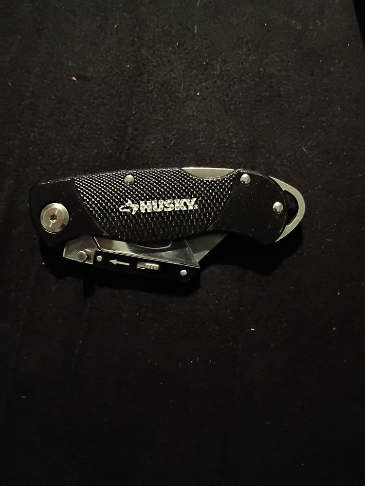Husky Folding Lock Back Utility Knife Black