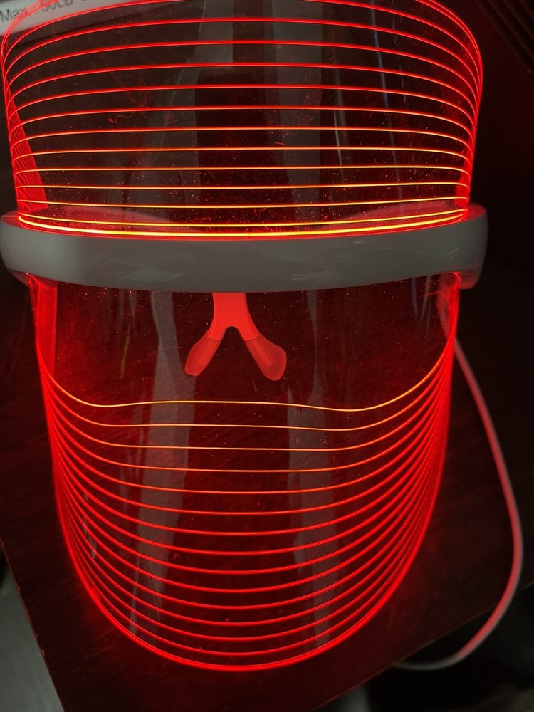 DMH Aesthetics LED Light Shield