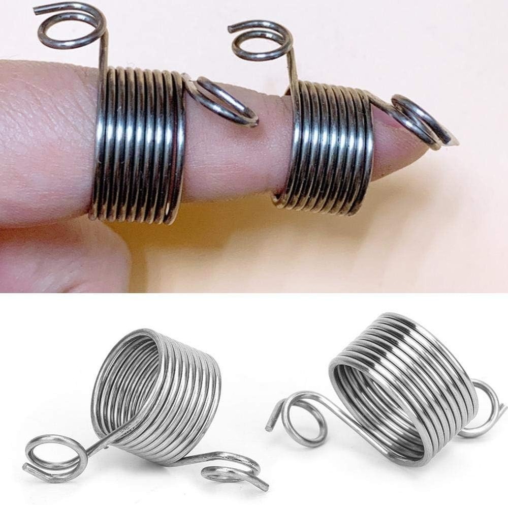 2Pcs Finger Holder Knitting Thimble2Pcs17Mm19Mm Ring Knitting Thread Yarn Tools