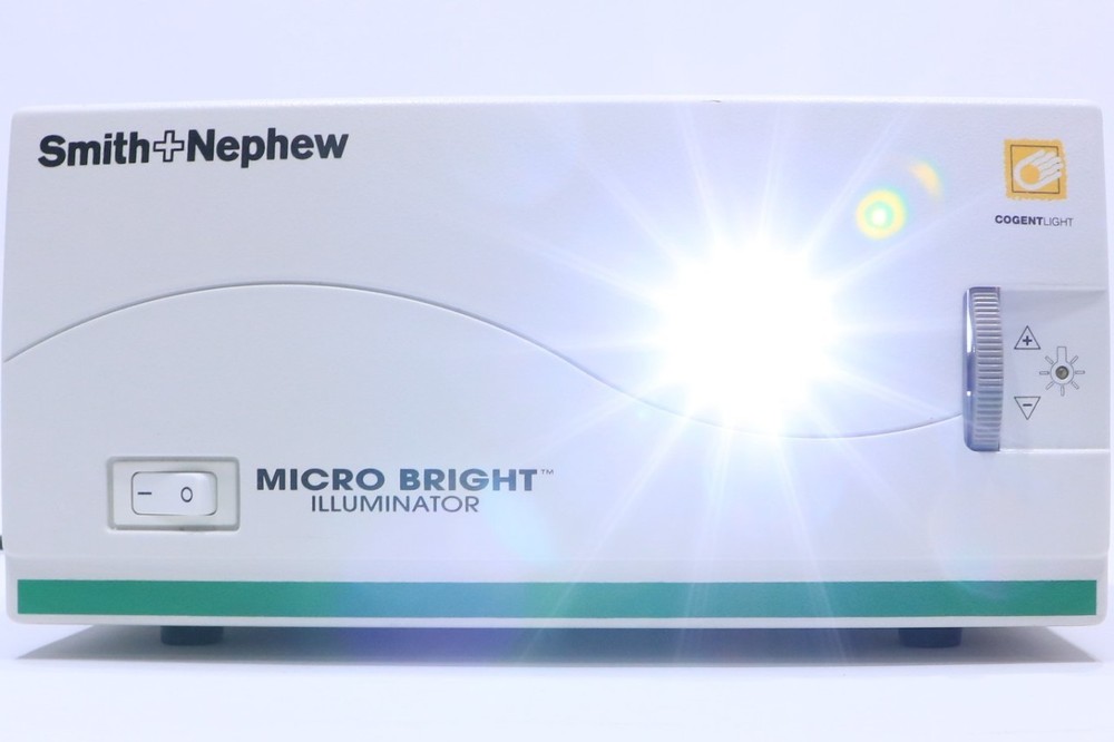 * SMITH & NEPHEW 7023-2100 MICRO BRIGHT ILLUMINATOR LIGHT SOURCE