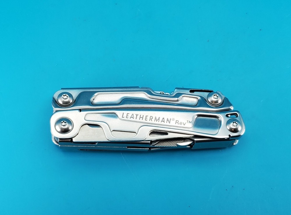 Leatherman Rev 3.8" Multi-Tool, Stainless!