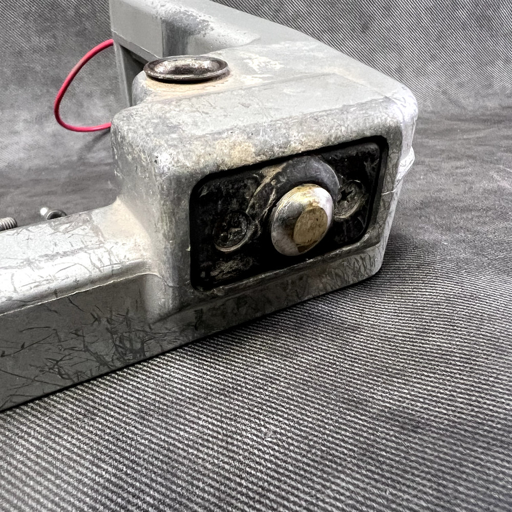 Hunter Sensor Mounting Bracket Charging Part ONLY - DPS200 From P611 - One Item