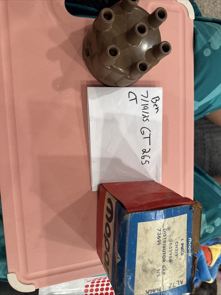 NOS Mopar 2642986 Distribution Cap