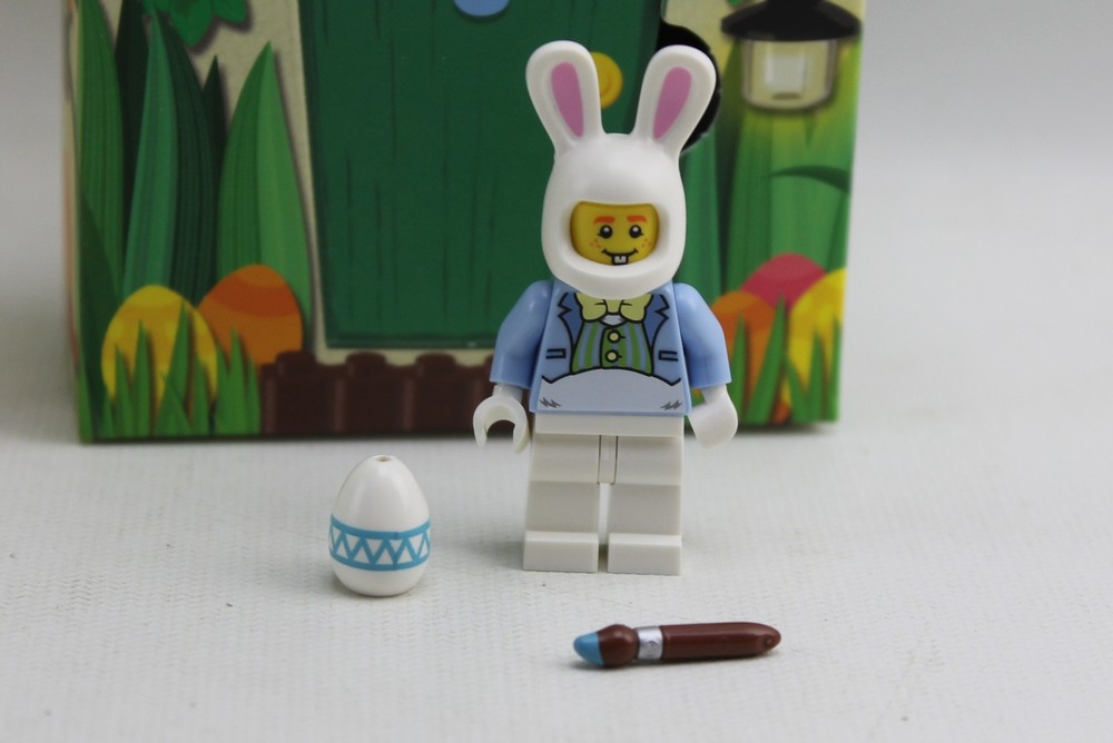 Lego Easter Bunny Open Box Figure