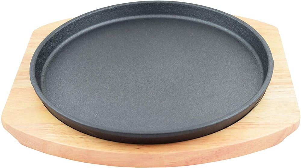 Round Cast Iron With Rubber Wood Underliner Set