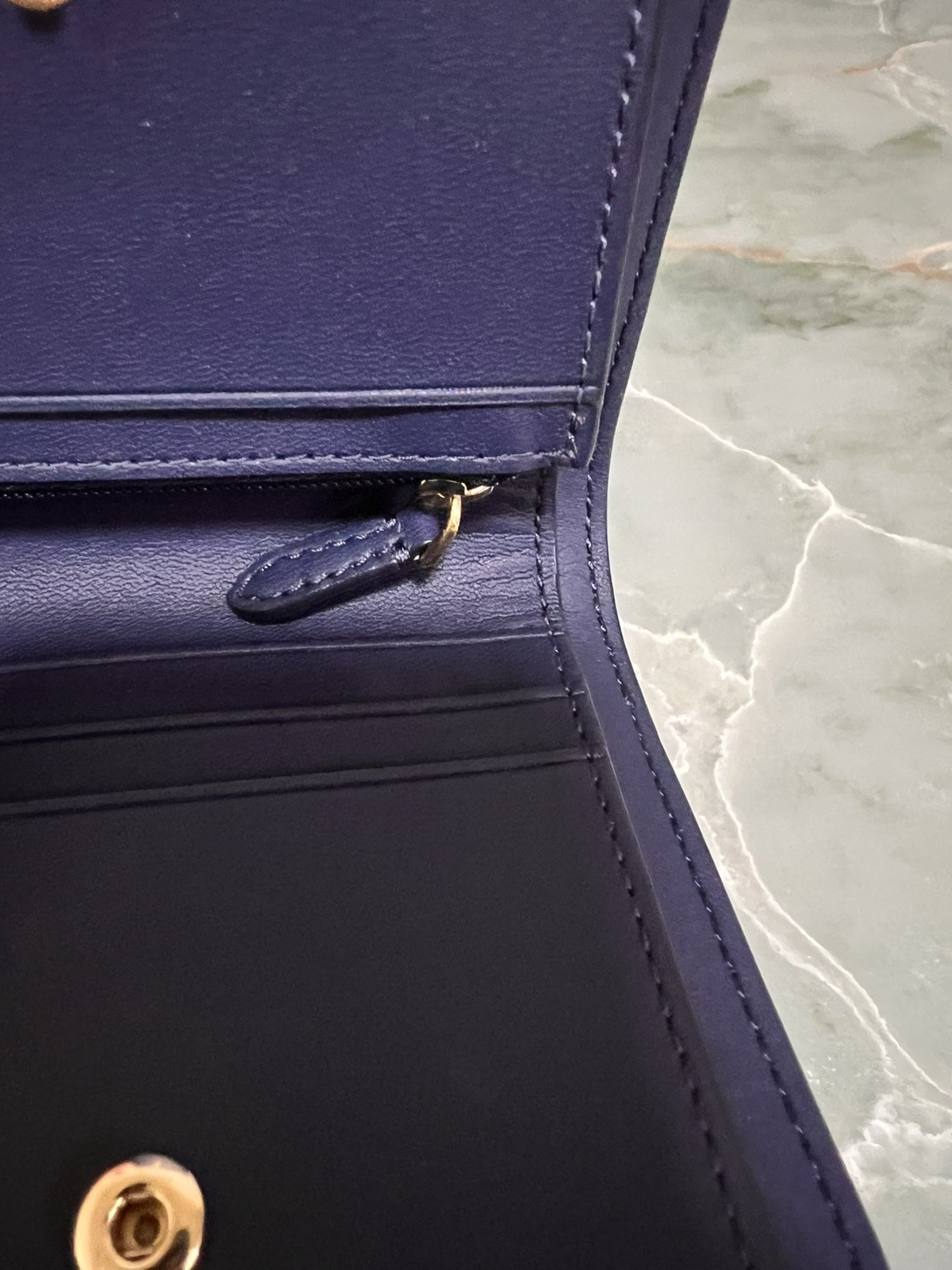 KATE SPADE X Disney LADY & THE TRAMP Dogs Small Billfold Wallet NEW without tag