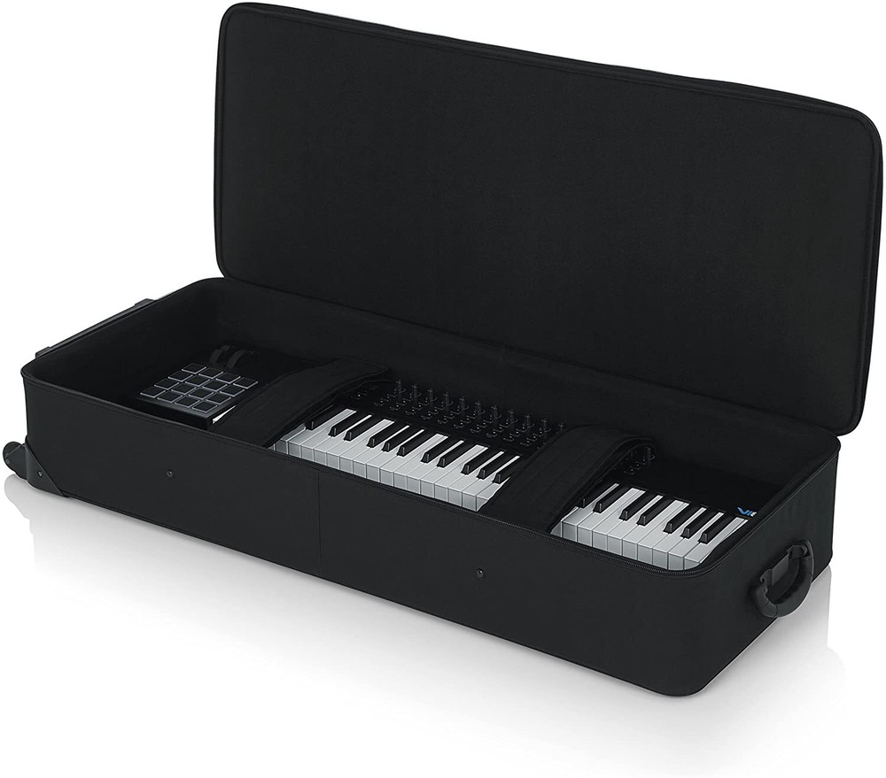 Gator Cases Lightweight 76-Note Keyboard Case with Pull Handle and Wheels