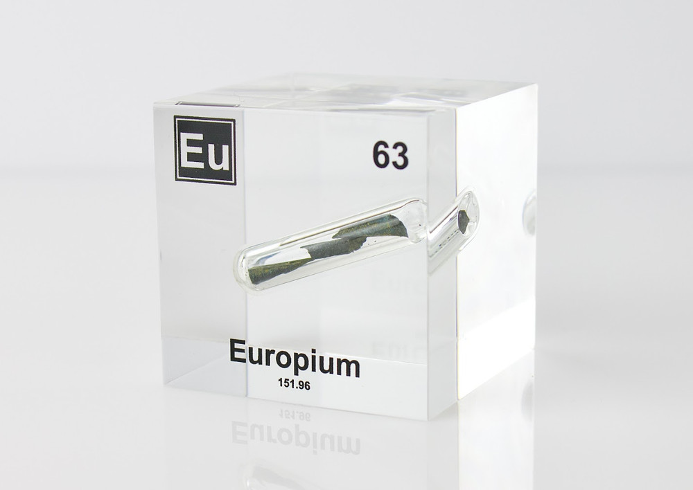 Europium Element Cube