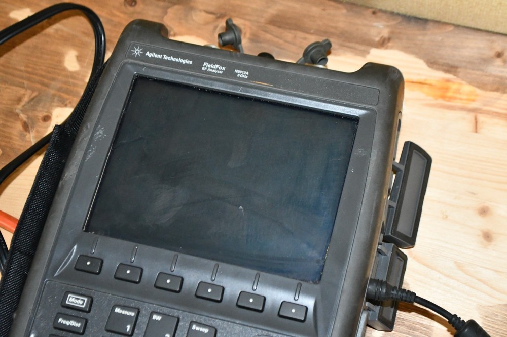 Keysight N9912A FieldFox RF Analyzer 6GHz w/ CPU2 NEEDS CALIBRATION READ W3A4