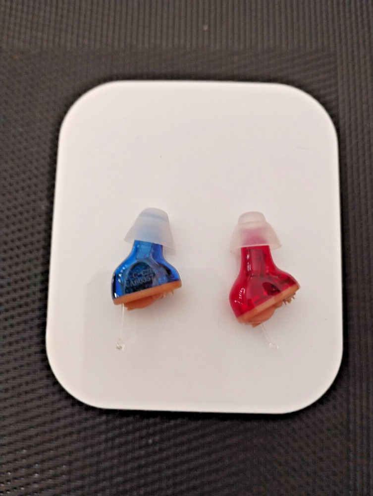 TWO DIGITAL HEARING AIDs/AMPLIFIERS TINY CIC NO TEST 3 SMART PROGRAMS USA
