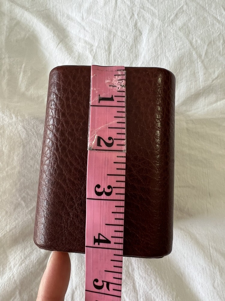 Dacasso | Brown Leather Luxury Desk Accessory Pen Cup Office
