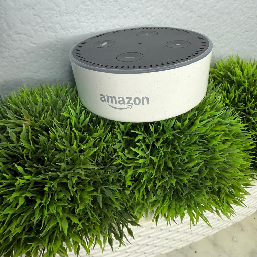 Amazon Echo Dot RS03QR Wireless Voice Controlled Alexa Enabled Smart Speaker