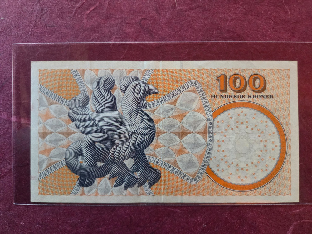 DENMARK 100 KRONER 2002 P 61a(2)