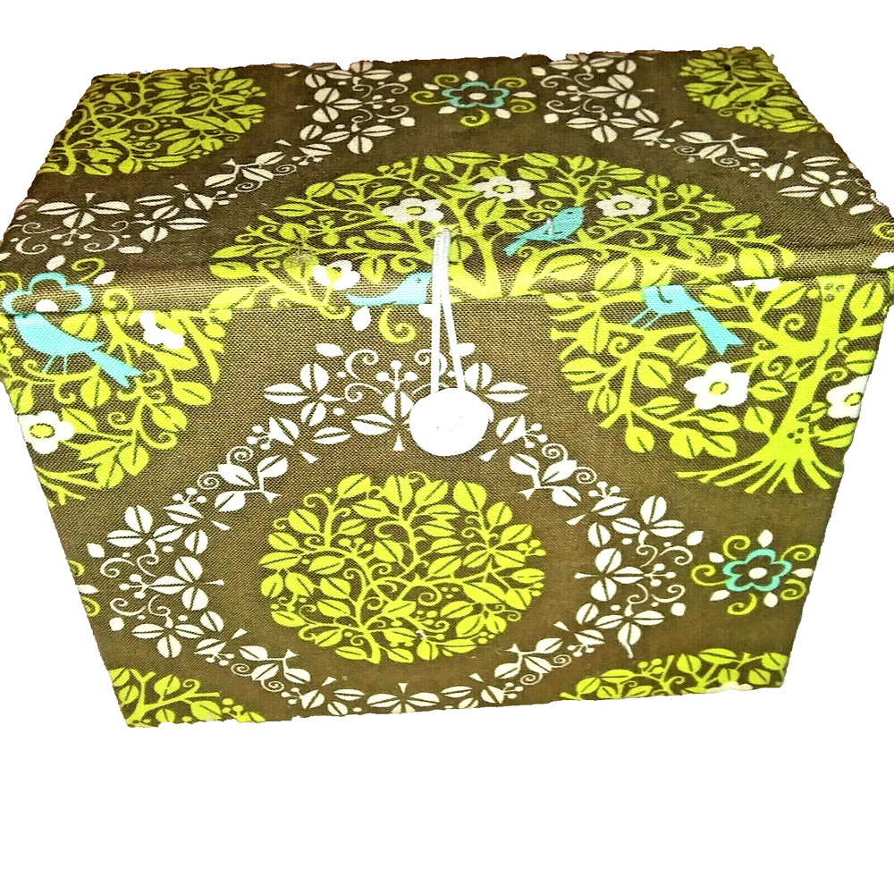 VERA BRADLEY APRON box only