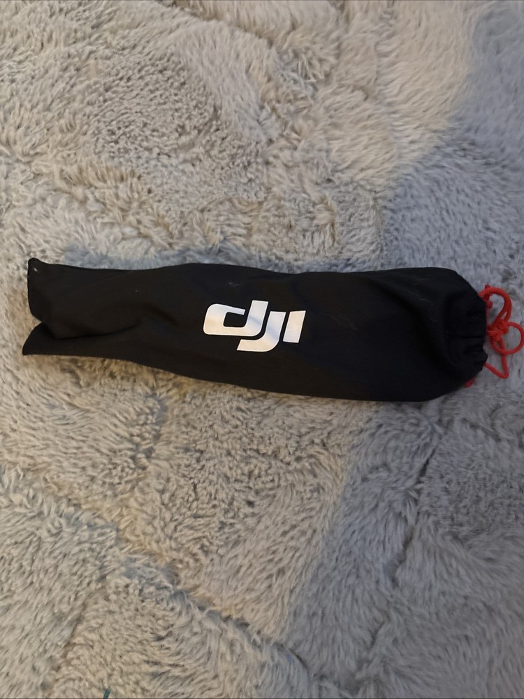 DJI Phantom 3 Advanced Quadcopter No Camera Needs Replacement Legs Also Flys