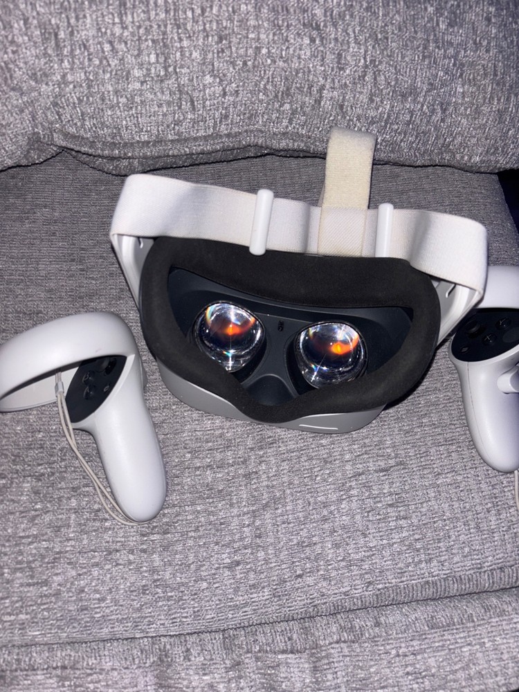 Meta Oculus Quest 2 128GB Standalone VR Headset - White