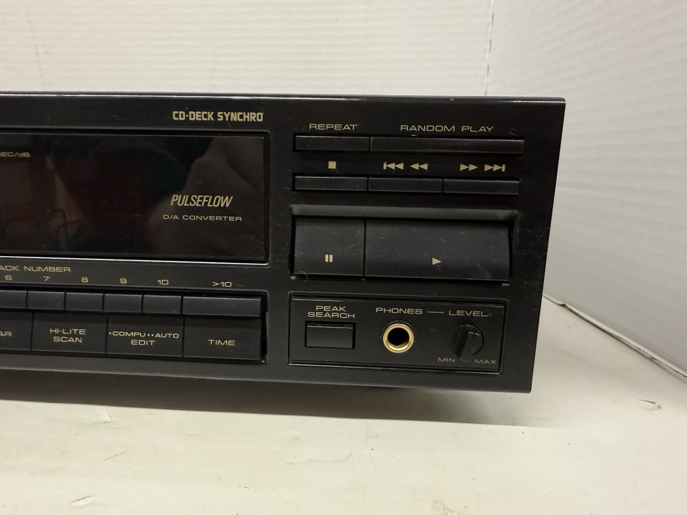 Pioneer Compact Disc CD Player PD-201 (NO REMOTE)