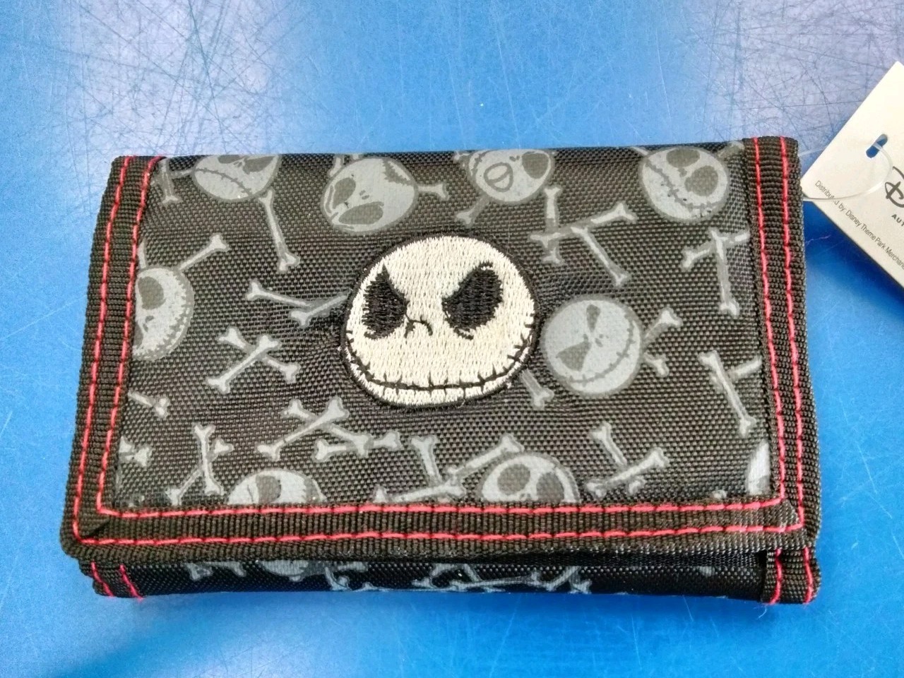 NEW Disney Nightmare Before Christmas Trifold Skellington  Wallet Cash Coin Card