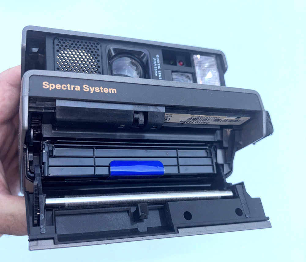 VINTAGE POLAROID SPECTRA SYSTEM CAMERA