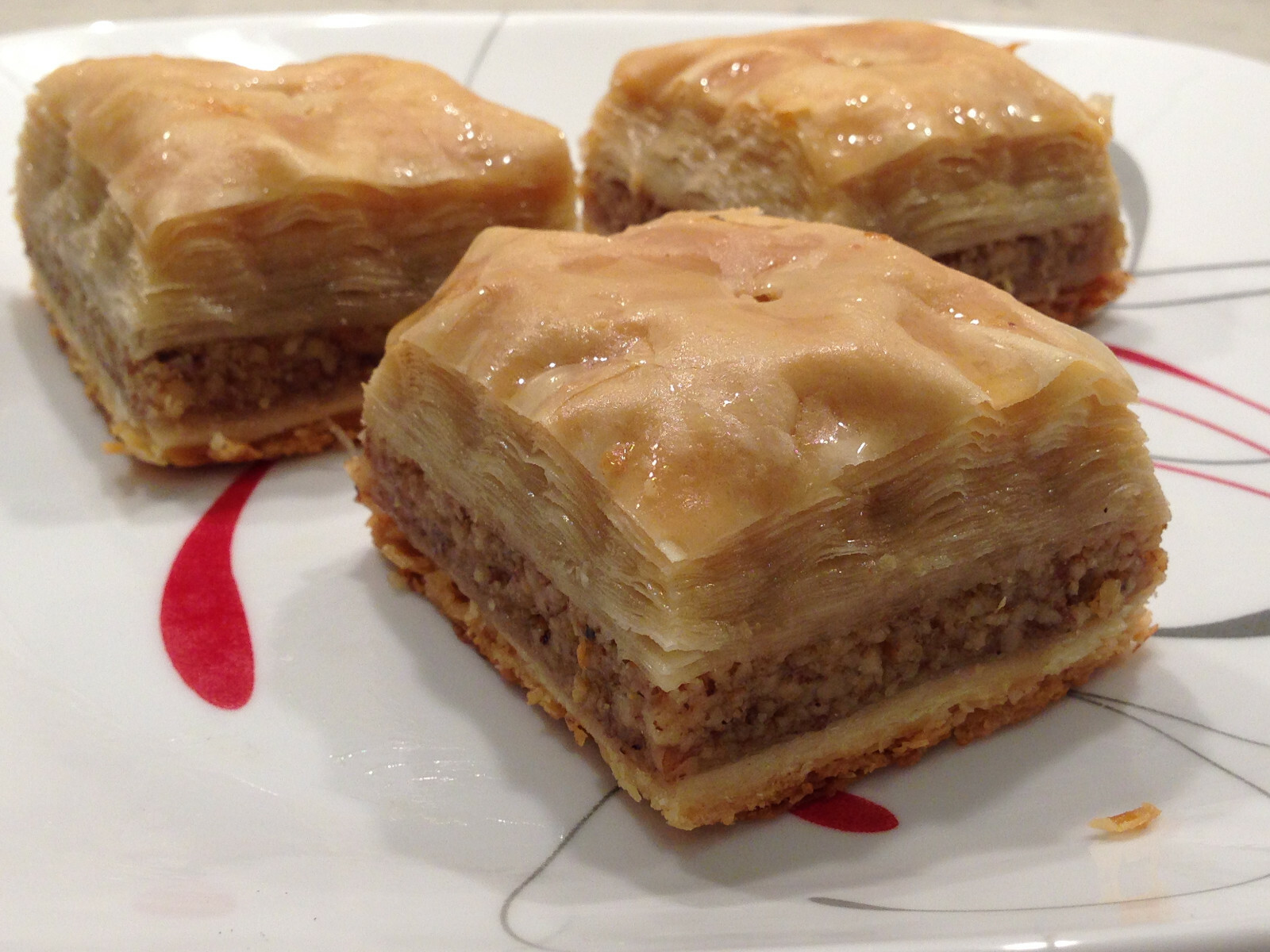 Organic Large Baklava with Walnut & Bee Honey! Unique Quality 5LB 24 big Pieces