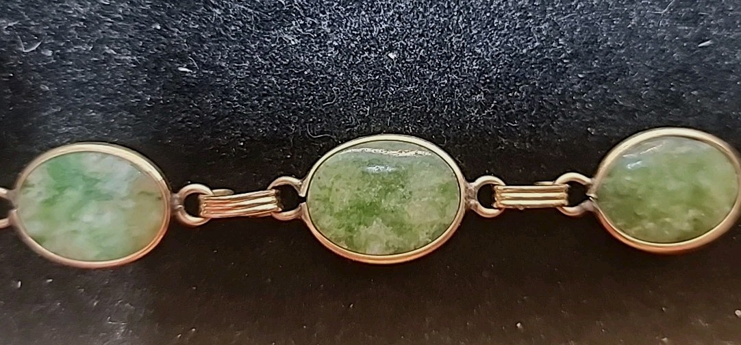 Vintage Green Jade Bracelet 12k Gold Filled GF Oval Link Chain 8"