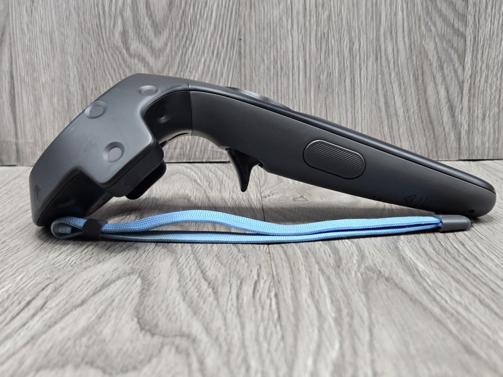 HTC Vive Virtual Reality VR Wand Controller Model 2PR7100