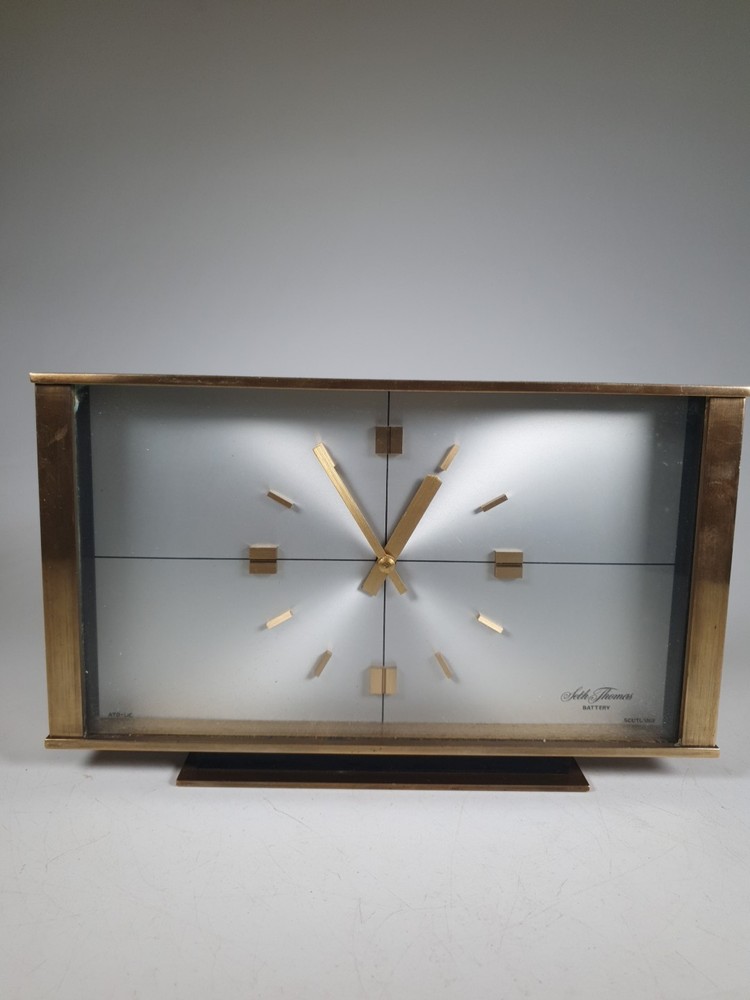 Seth Thomas quartz Brass mantel clock Collectable Heavy