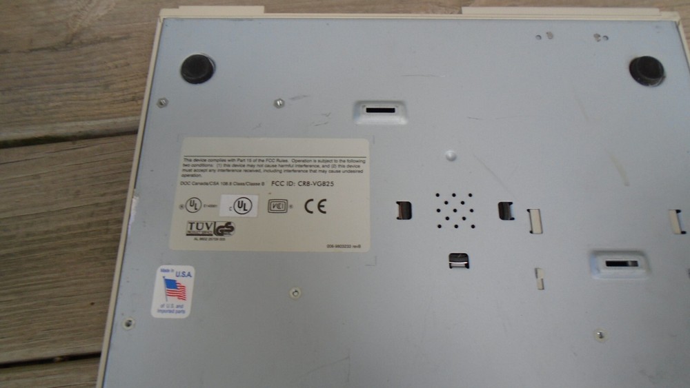 Digital DEC VT525 Multi-Session Boundless Color Computer Terminal Base VT525-A6