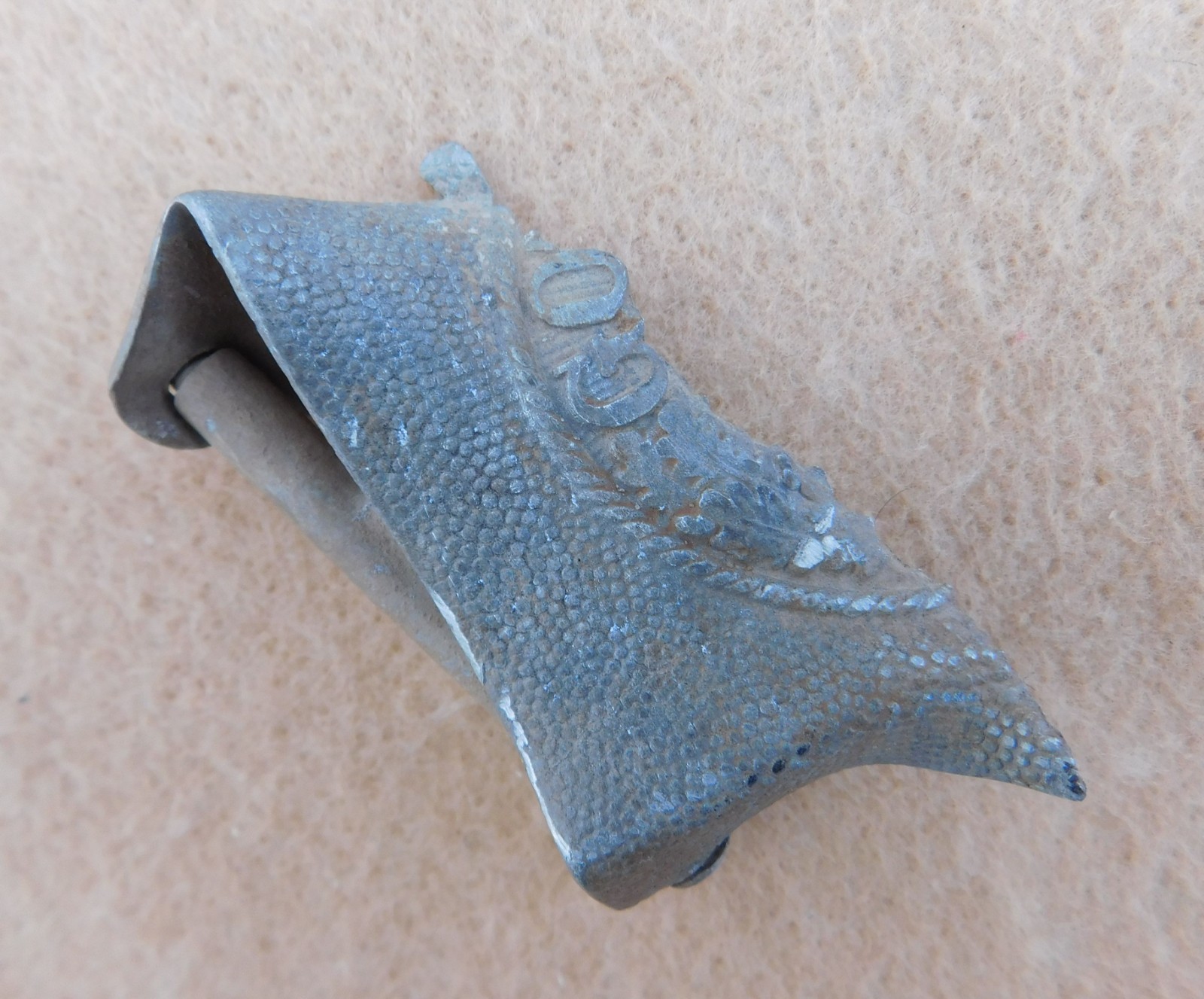 ORIGINAL WWII GERMAN ARMY BELT BUCKLE SECTION - GROUND DUG RELIC