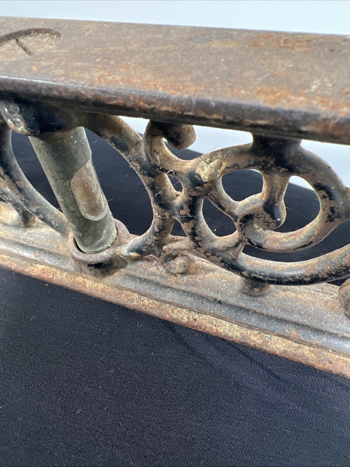 24" The Davis Level & Tool Co Cast Iron Level PAT May 29, 1877 1883 Ornate Old