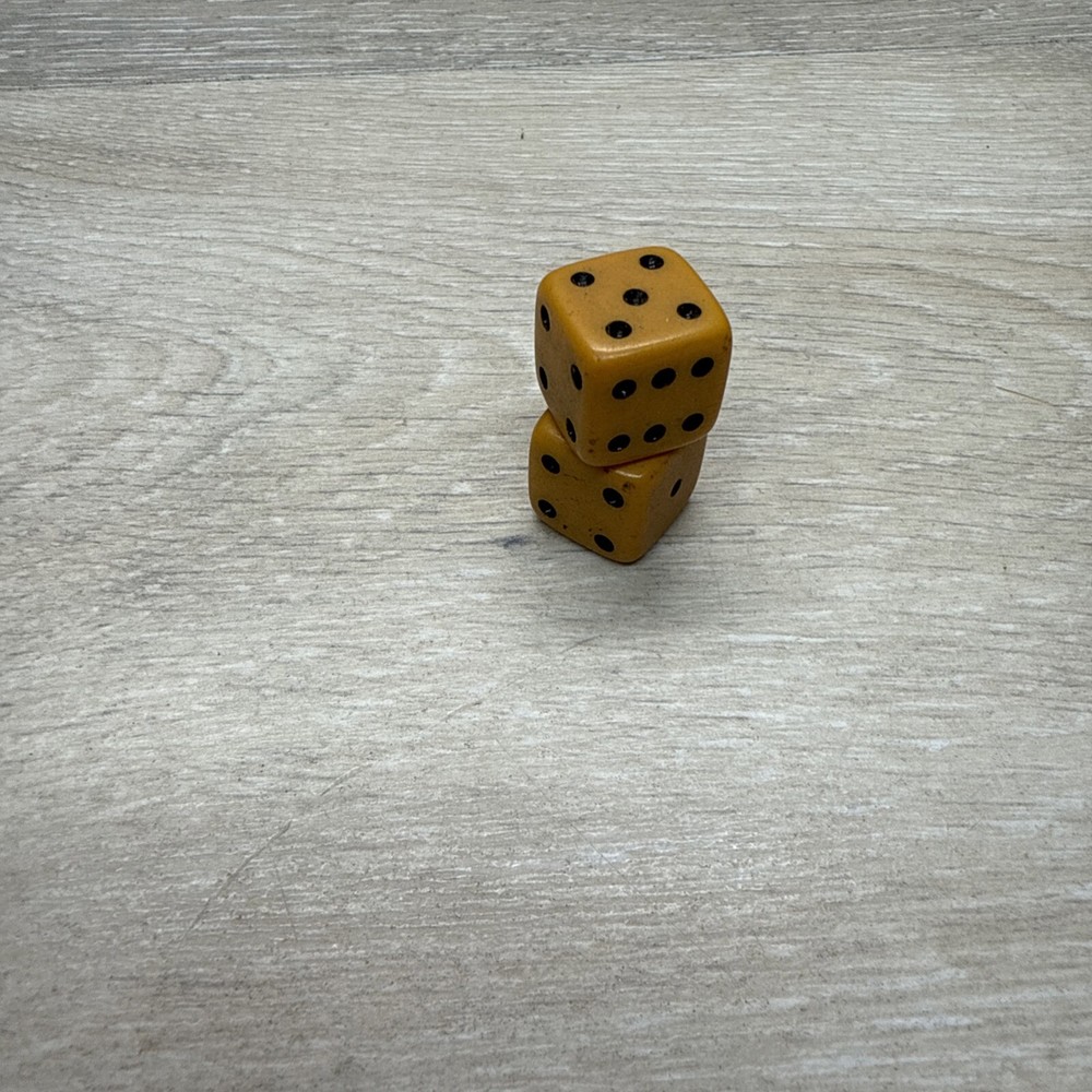 Vintage Pair 5/8” Butterscotch Bakelite Dice (2 Dice)