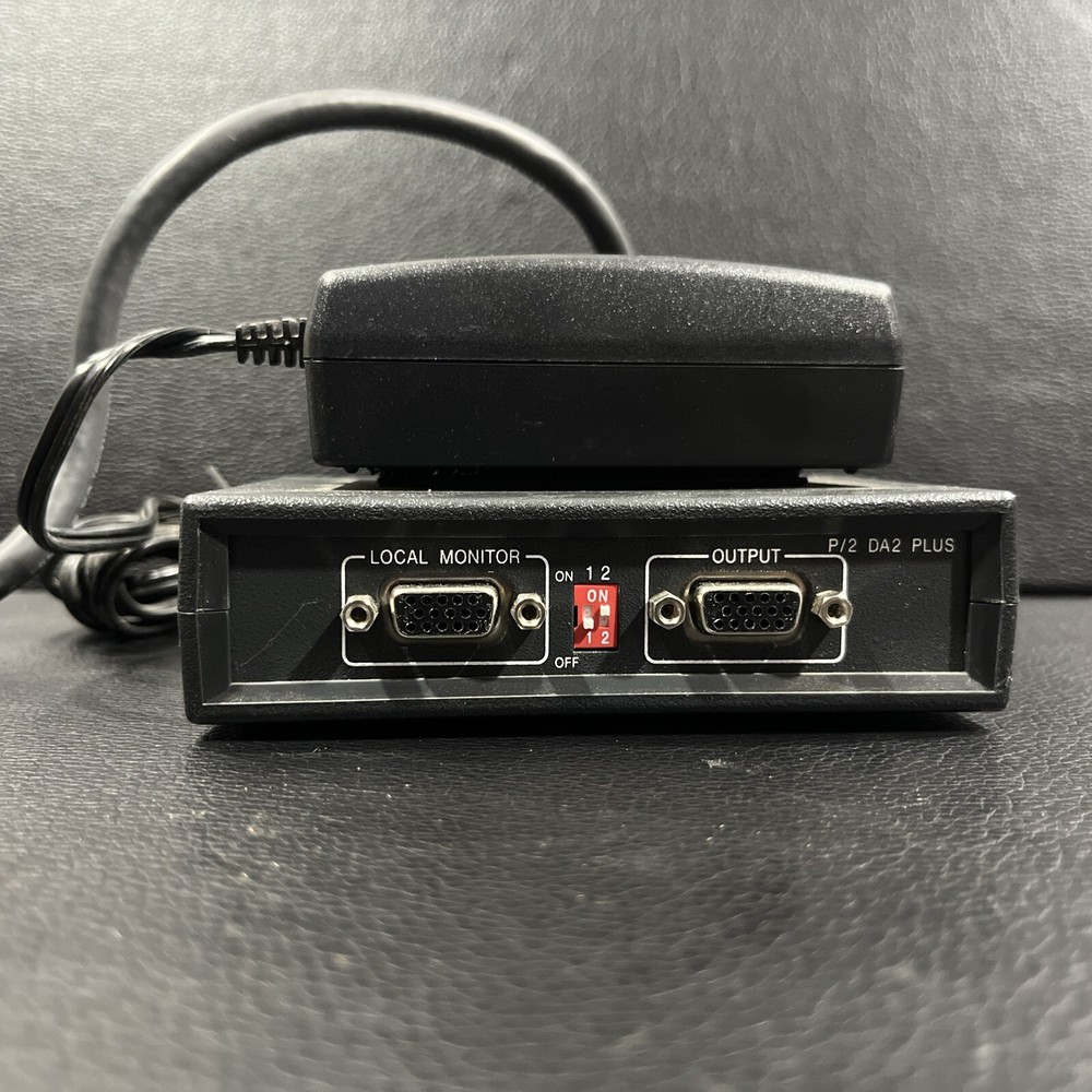 EXTRON P/2 DA2 PLUS 300MHZ Two Output VGA Distribution Amplifier