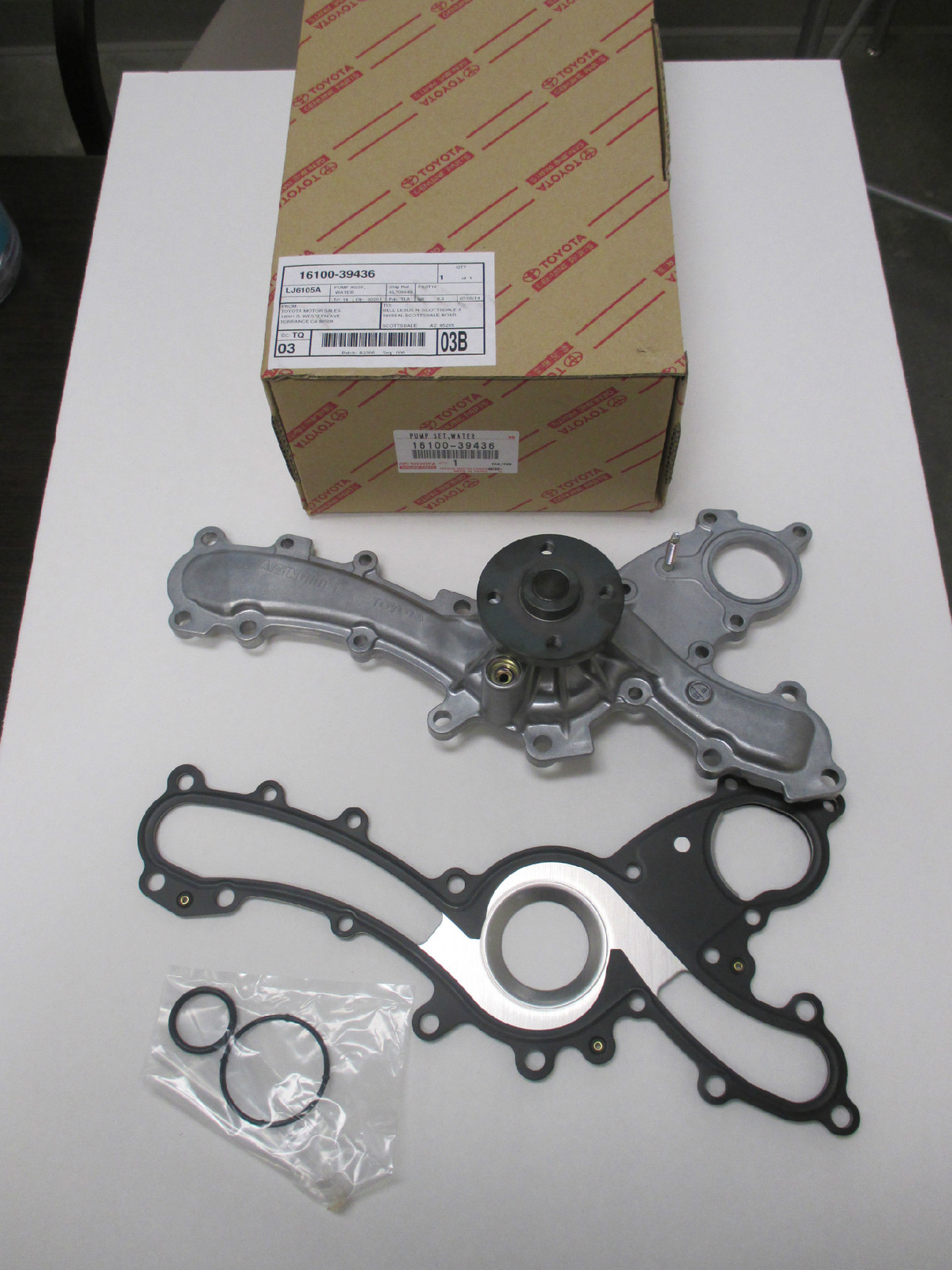 LEXUS OEM FACTORY WATER PUMP 2006-2014 IS350 2006-2014 IS250