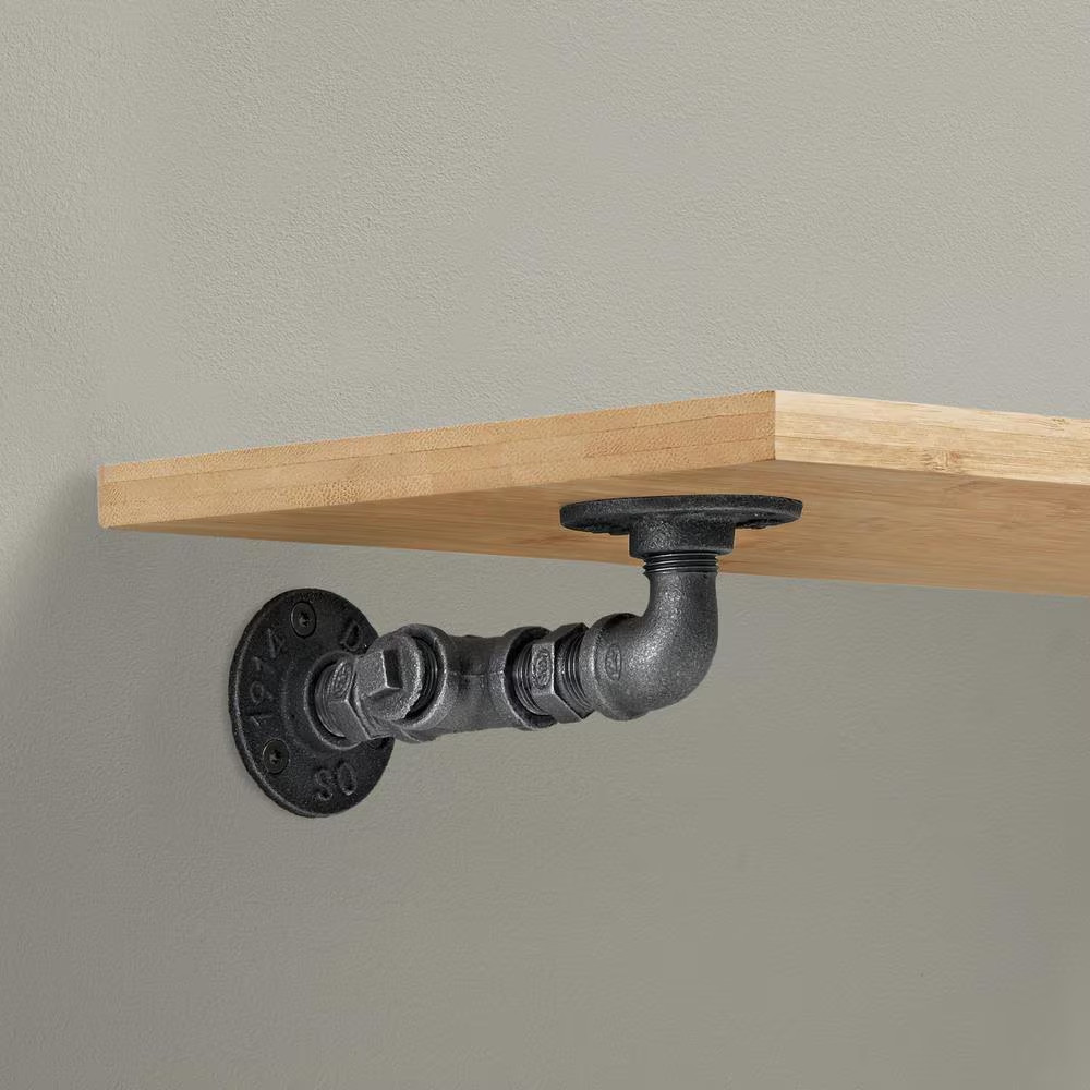 CAST 6.7 In. Cast Iron Shelf Bracket
