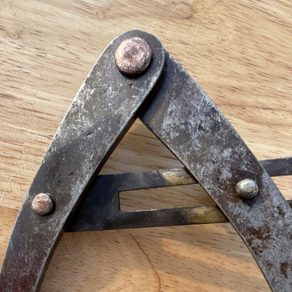Vintage Outside Lock Joint Caliper Divider Adjustable Iron Tool
