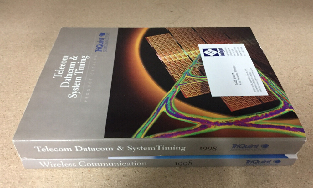 Data Book = TriQuint Datacom Telecom Wireless Timing Semiconductor Products 1998