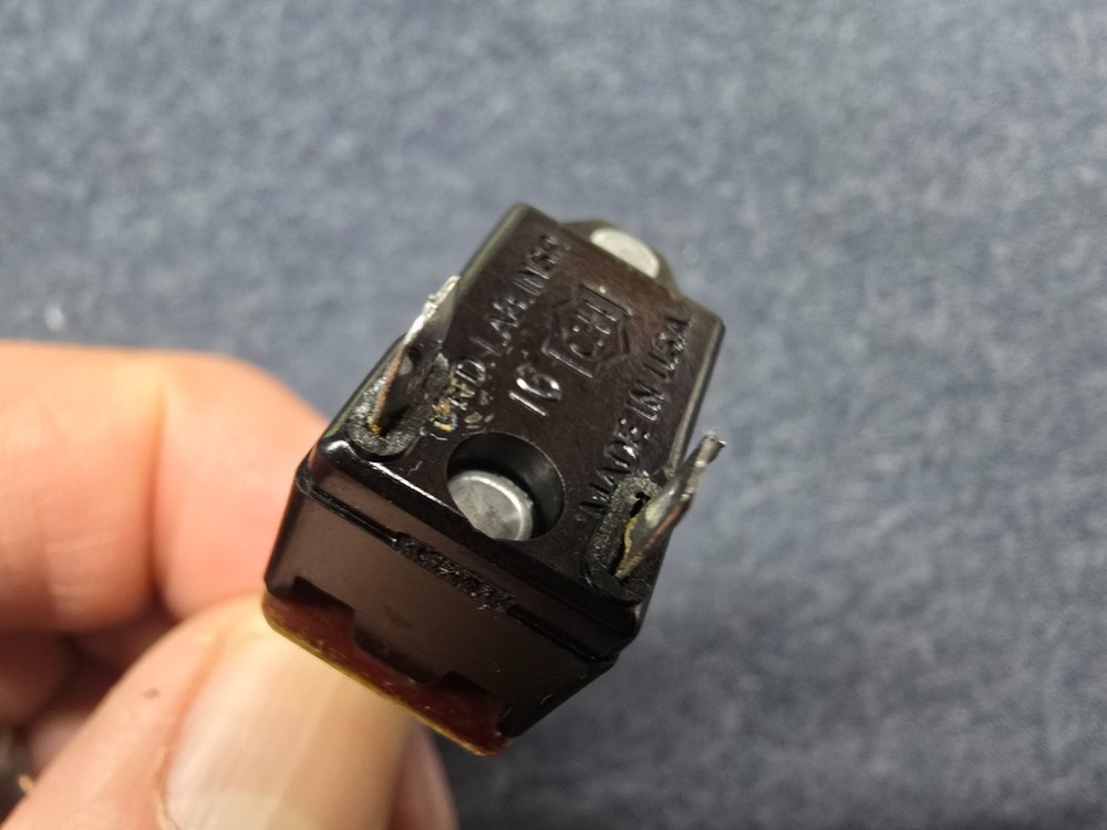 Hallicrafters S-108 Ham Radio Receiver Part - Noise Limiter Selector Switch