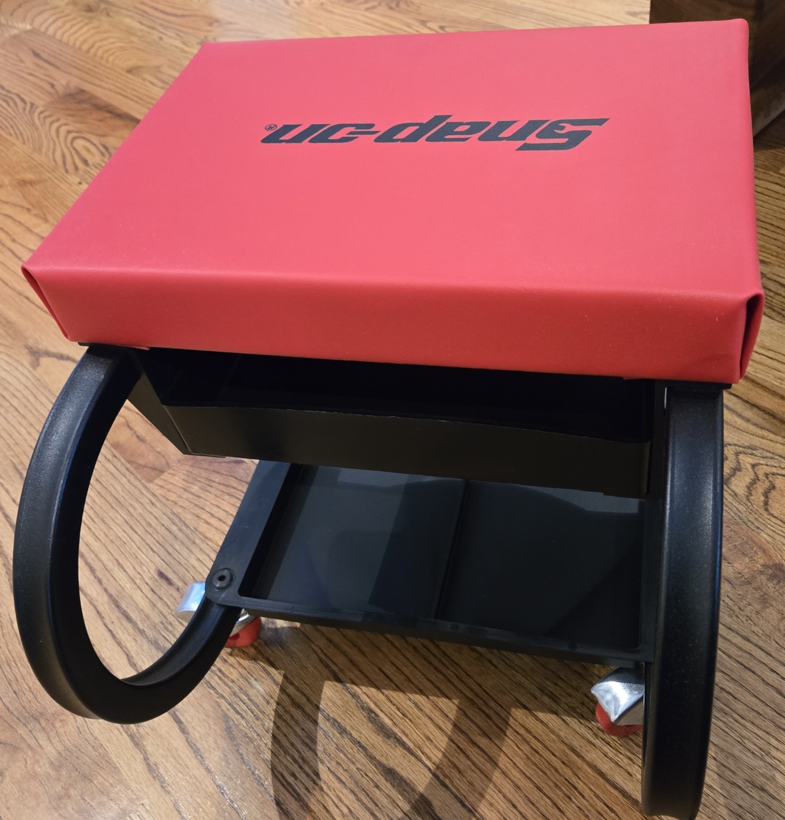 Snap-On Tools Creeper Rolling Seat with Wheels & Storage Drawer (New in Box)