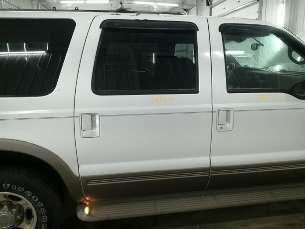 Stabilizer Bar Front Fits 00-05 EXCURSION 104857328