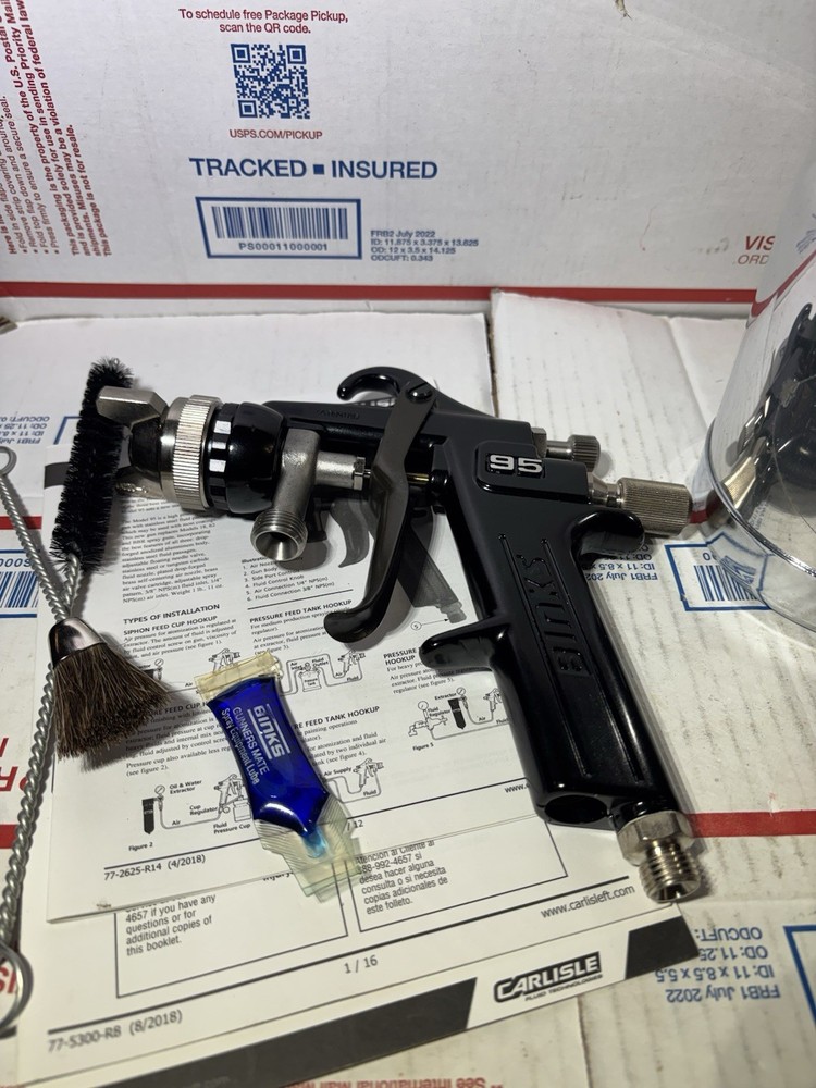 Binks 95 Spray Gun and cup