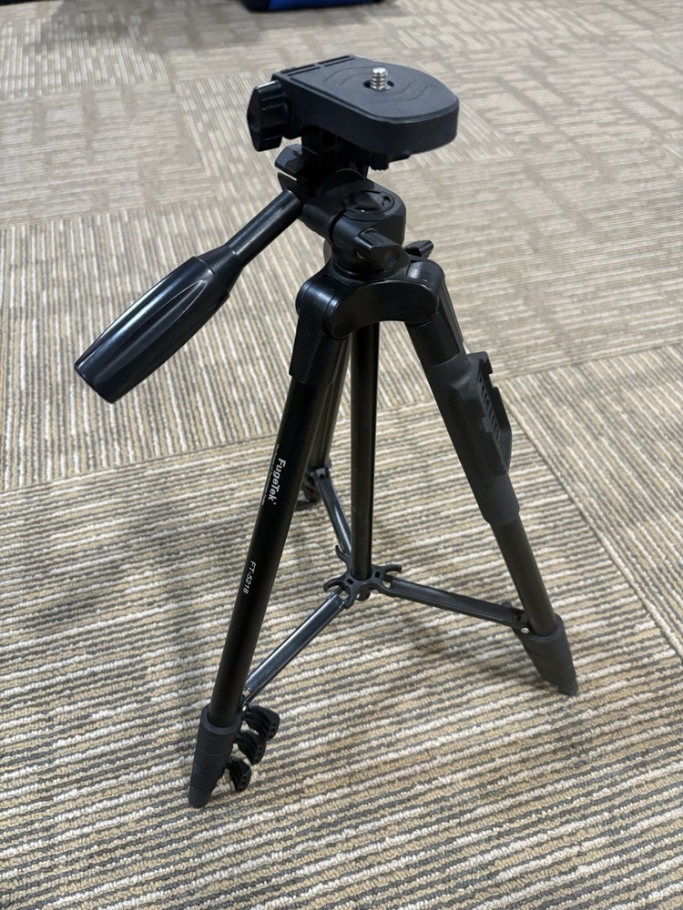 Fugetek FT-5218 Tripod With Rotating And Adjustable Base