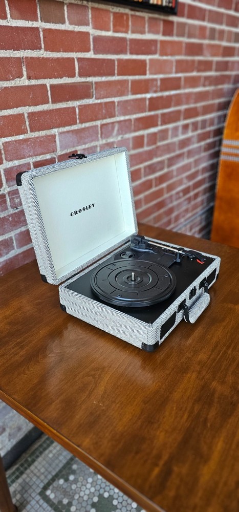 Open Box- Cruiser Plus Portable Turntable with Bluetooth In/Out - Herringbone