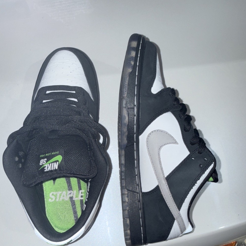 Nike SB Dunk Low Pro Panda Pigeon